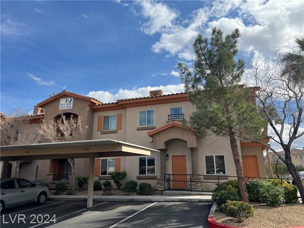 Property Photo:  7701 West Robindale Road 122  NV 89113 