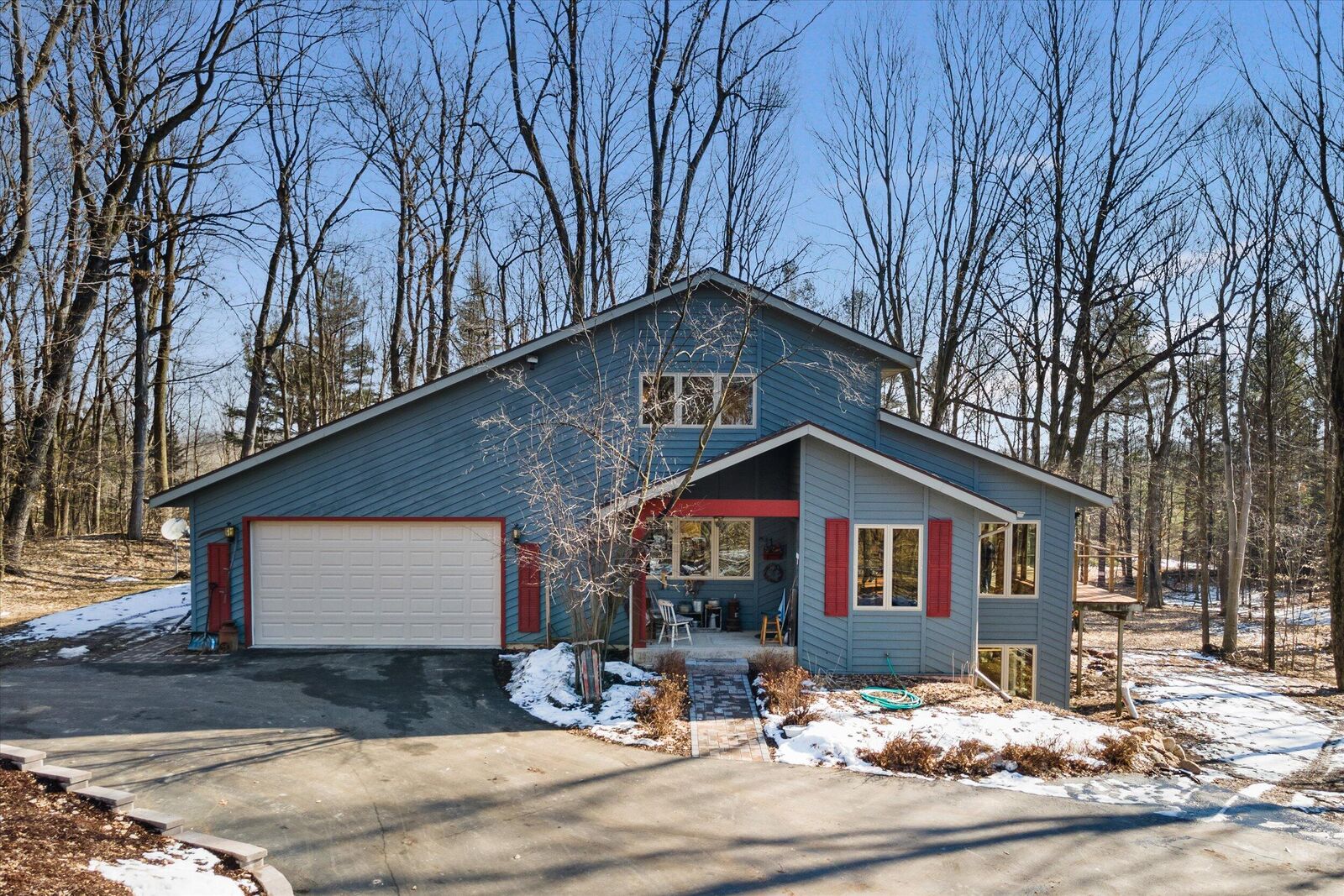 Property Photo: N8163 Snake Rd WI 53020