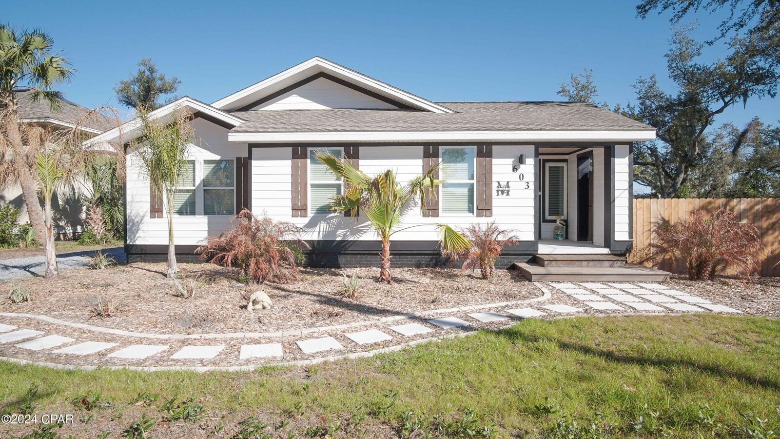 Property Photo:  603 Dewitt Street  FL 32401 