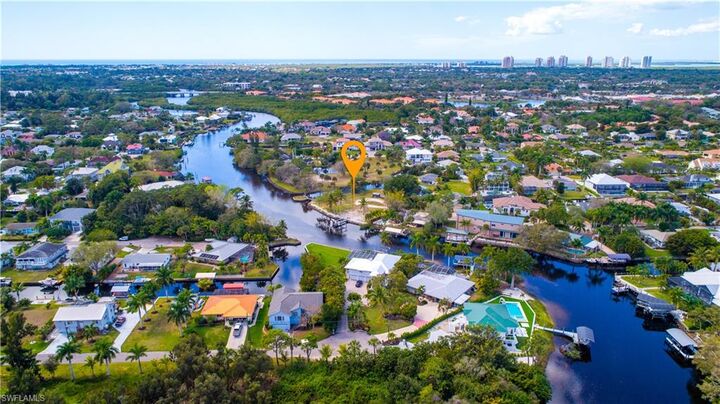 Property Photo: 27201 Del Ln FL 34135