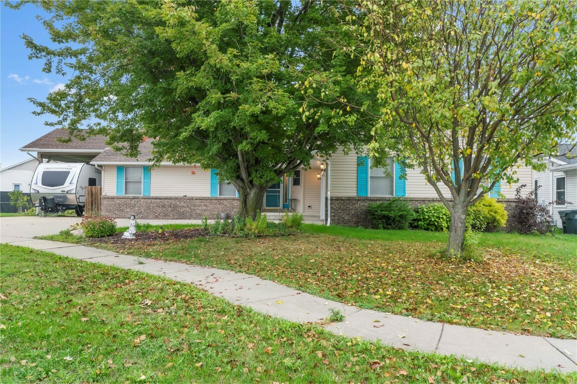 Property Photo:  3617 Knight Court SW  IA 52404 