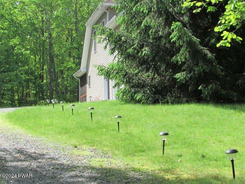 Property Photo:  121 Blueridge Lane  PA 18428 