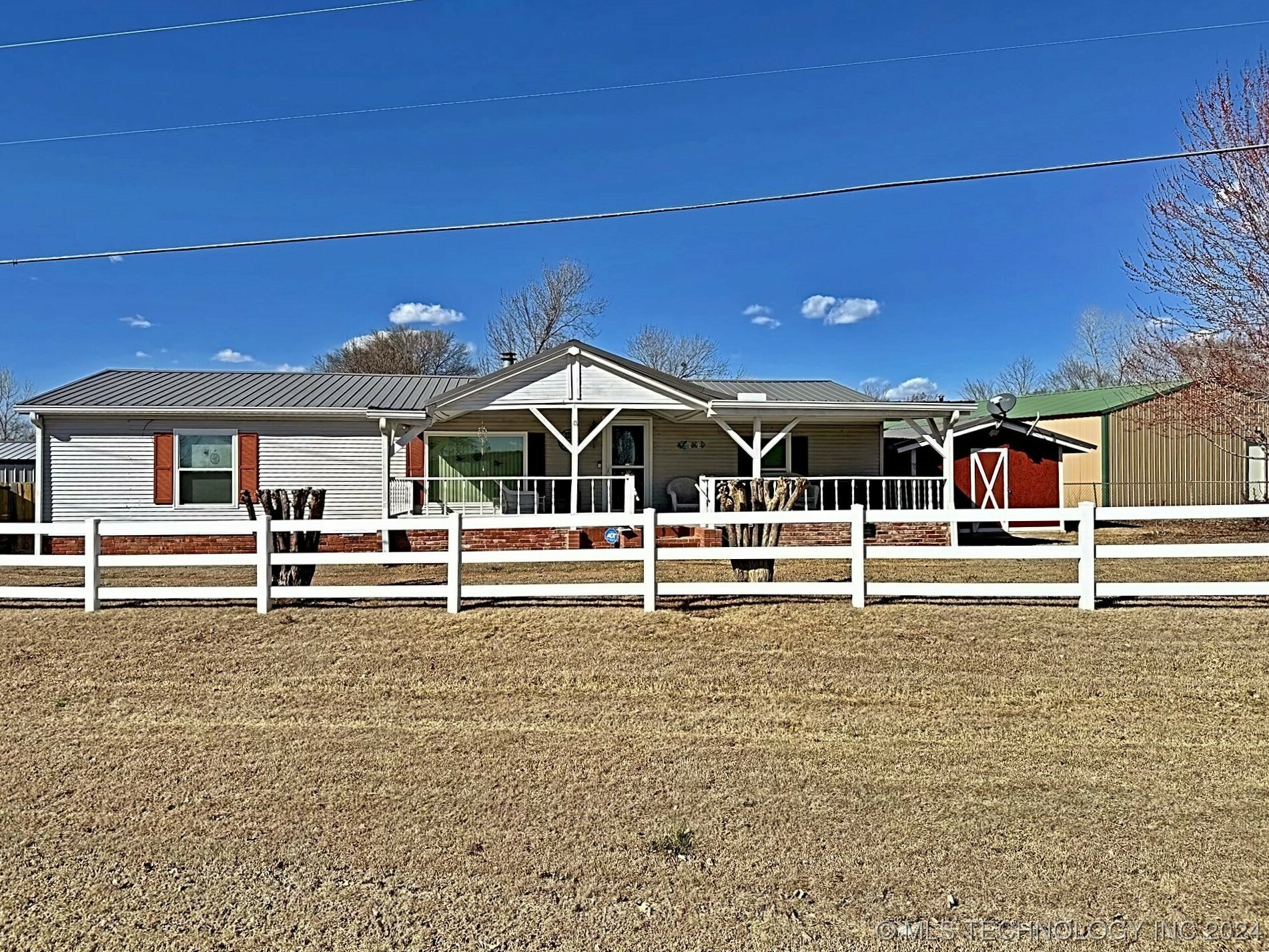 Property Photo:  8000 N 47th Street E  OK 74467 