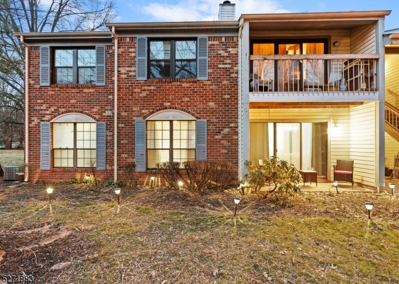 Property Photo:  17 Crabapple Ln  NJ 08823 