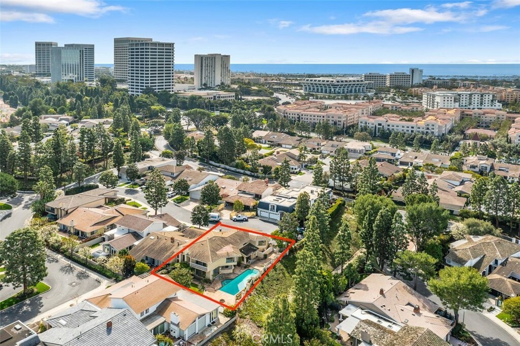 Property Photo: 2 Rue Valbonne CA 92660
