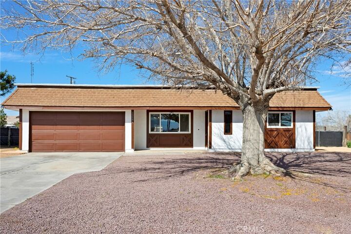 Property Photo:  13196 El Rio Road  CA 92392 