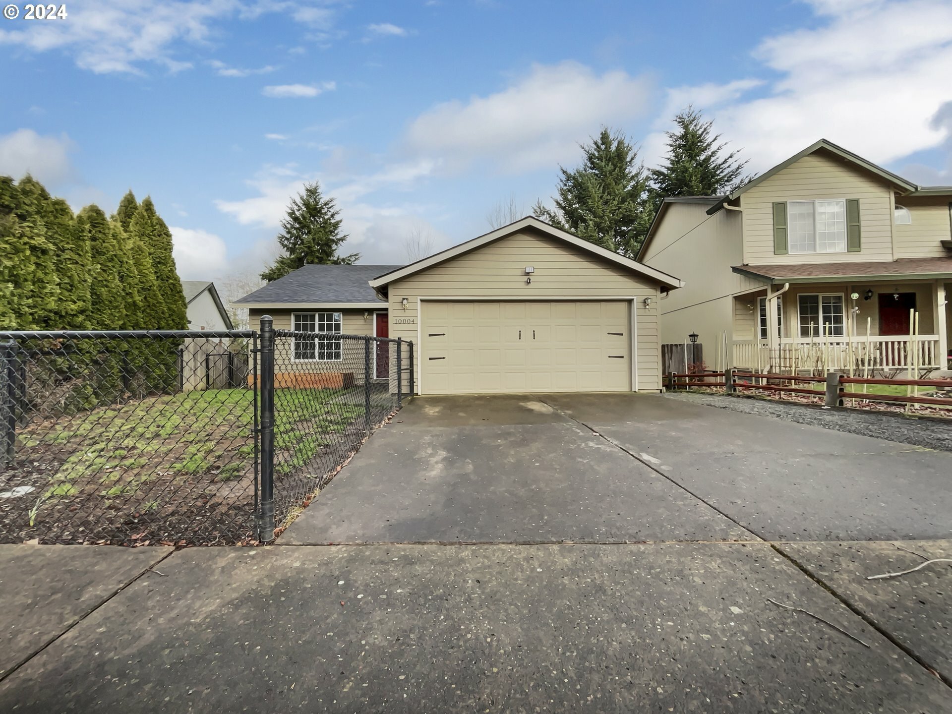 Property Photo:  10004 NE 20th St  WA 98664 