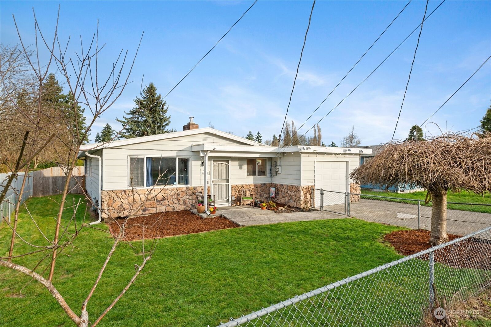 Property Photo:  8831 Tacoma Avenue S  WA 98444 