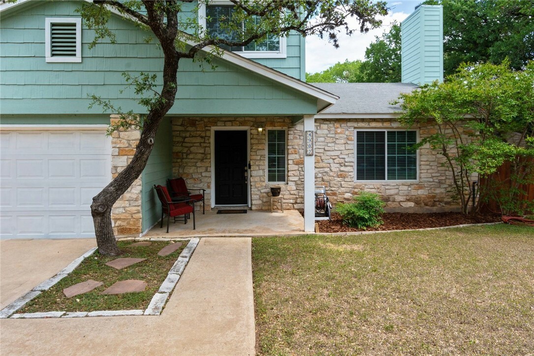 Property Photo:  4902 Wing Road  TX 78749 