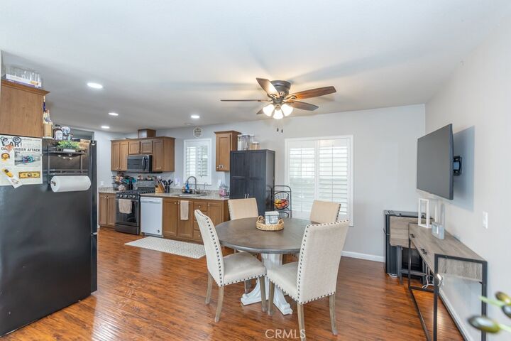 Property Photo: 200 N Grand Avenue 79 CA 92801