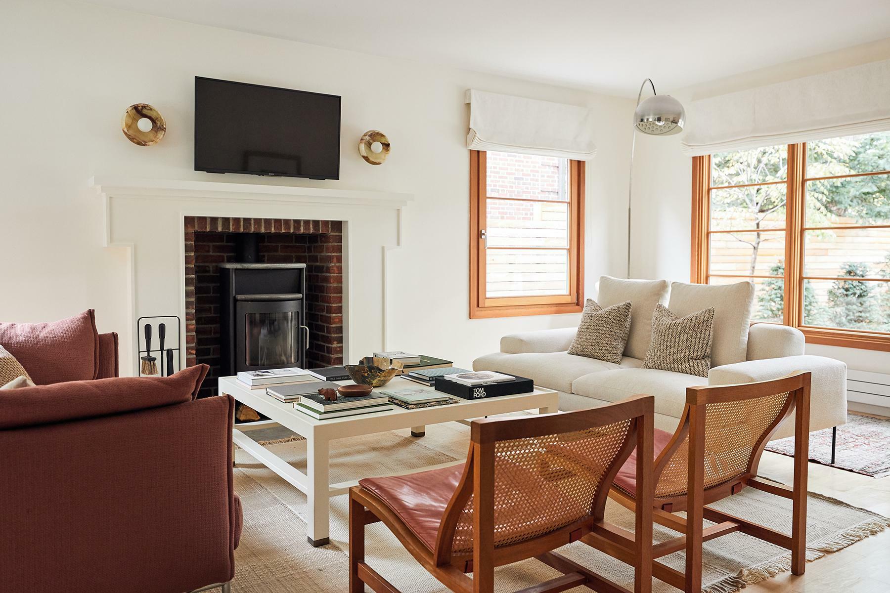 Property Photo: 2120 Kenwood Parkway MN 55405