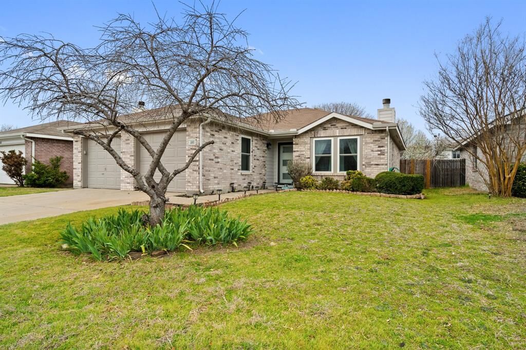 Property Photo:  2610 Lookout Drive  TX 75071 