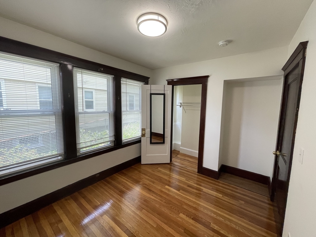 Property Photo:  72 Nonantum Street 1  MA 02135 