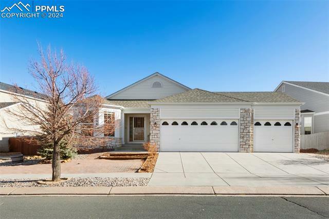 Property Photo:  5096 Sand Hill Drive  CO 80923 