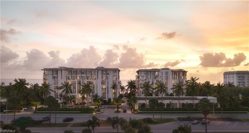 Property Photo: 1611 Gulf Shore Blvd N Penthouse 5 FL 34102