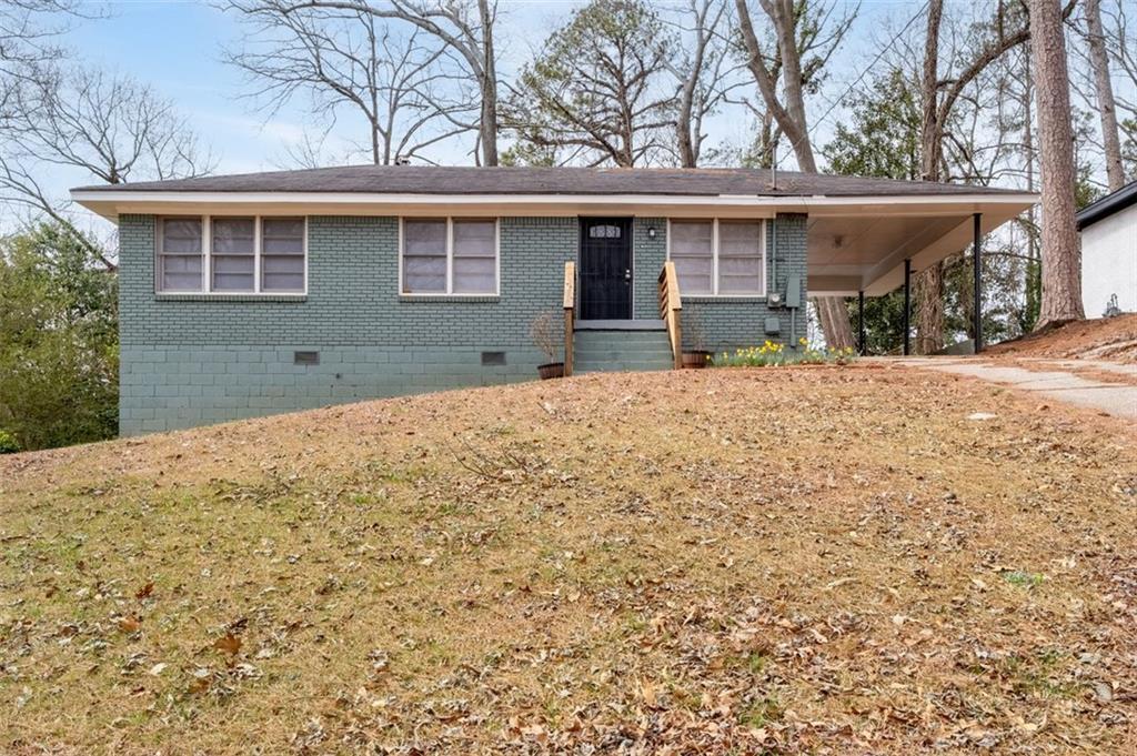 Property Photo: 2911 Gresham Road SE GA 30316