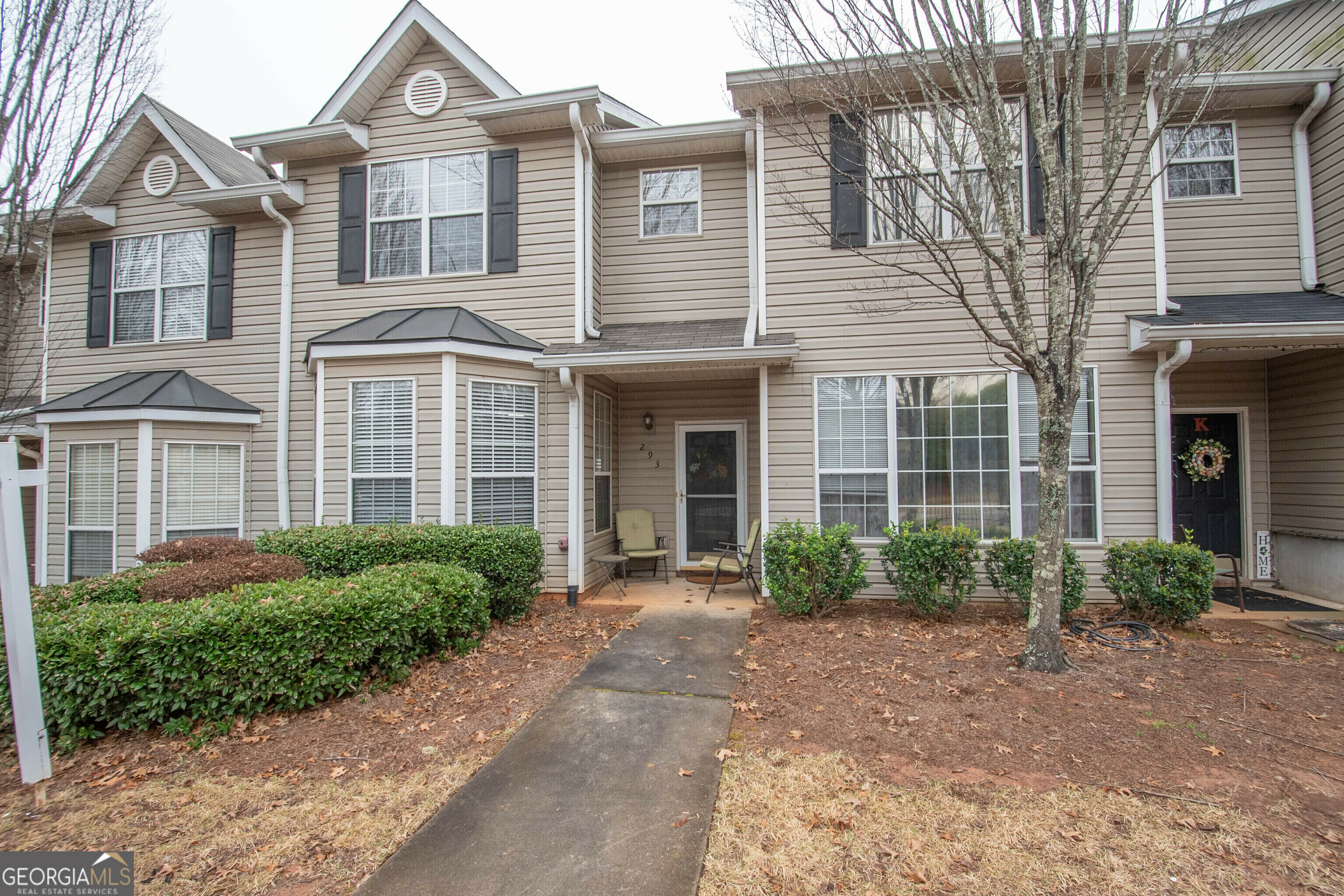 Property Photo:  293 Smokewood Way  GA 30263 