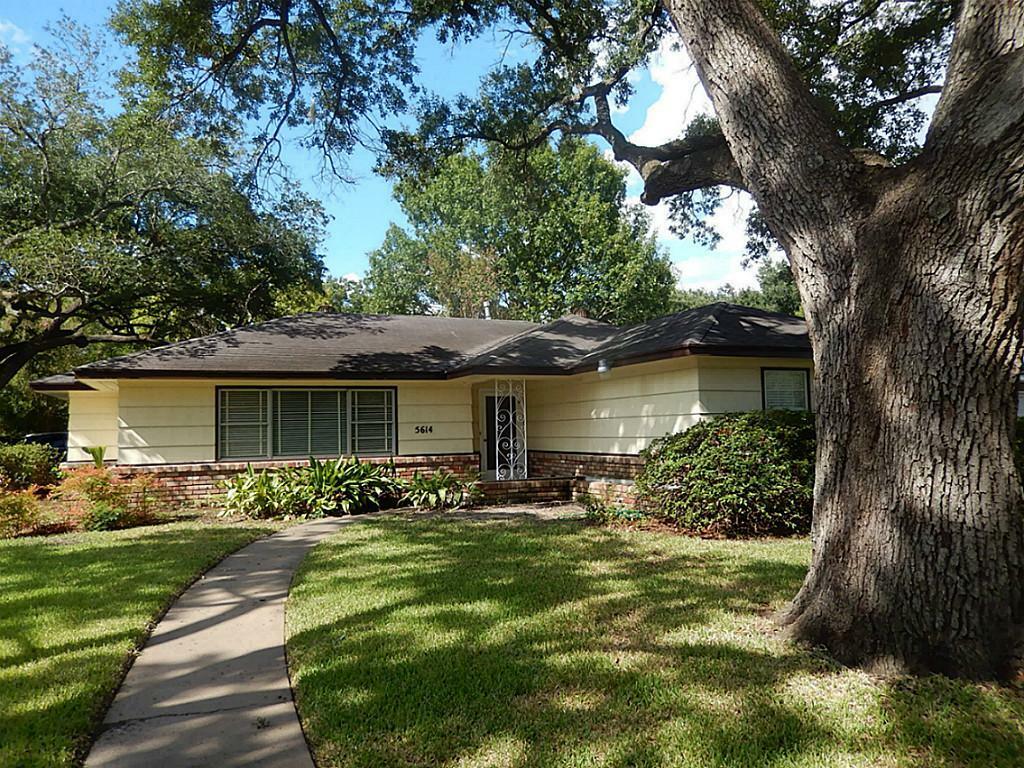 Property Photo:  5614 Evergreen Street  TX 77401 