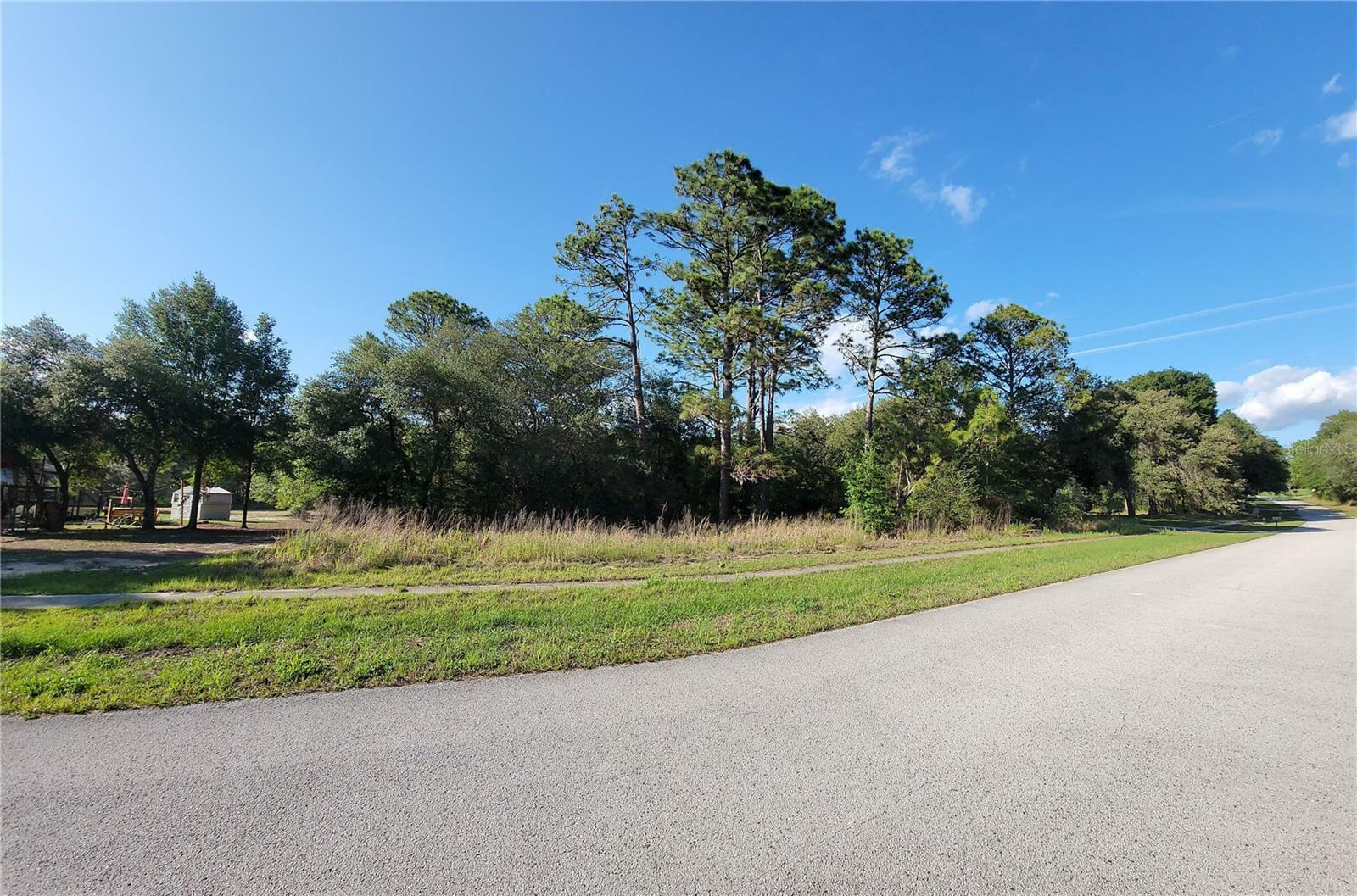 Property Photo:  2289 W Harewood Place  FL 34465 