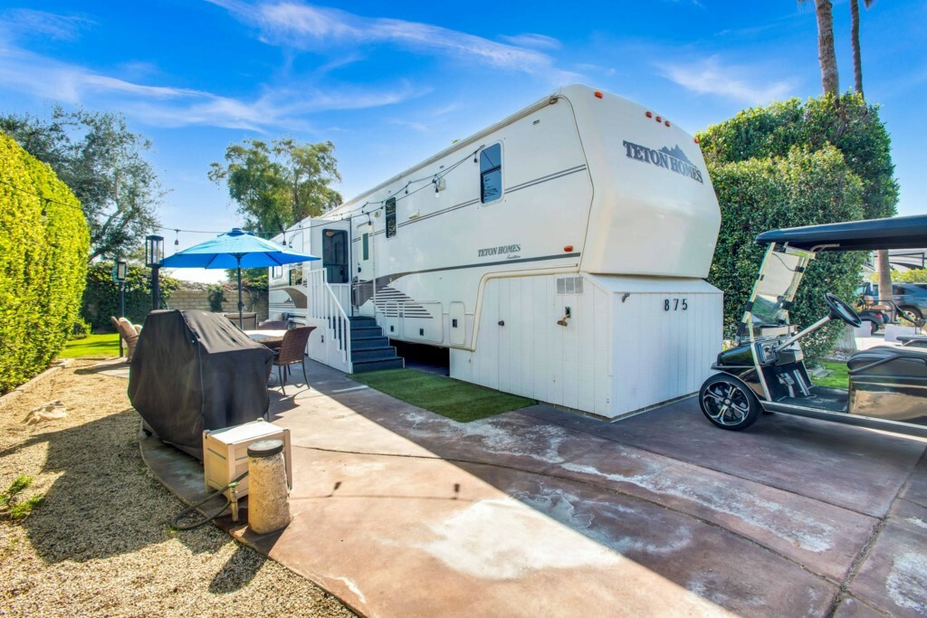 Property Photo:  69411 Ramon Road 875  CA 92234 