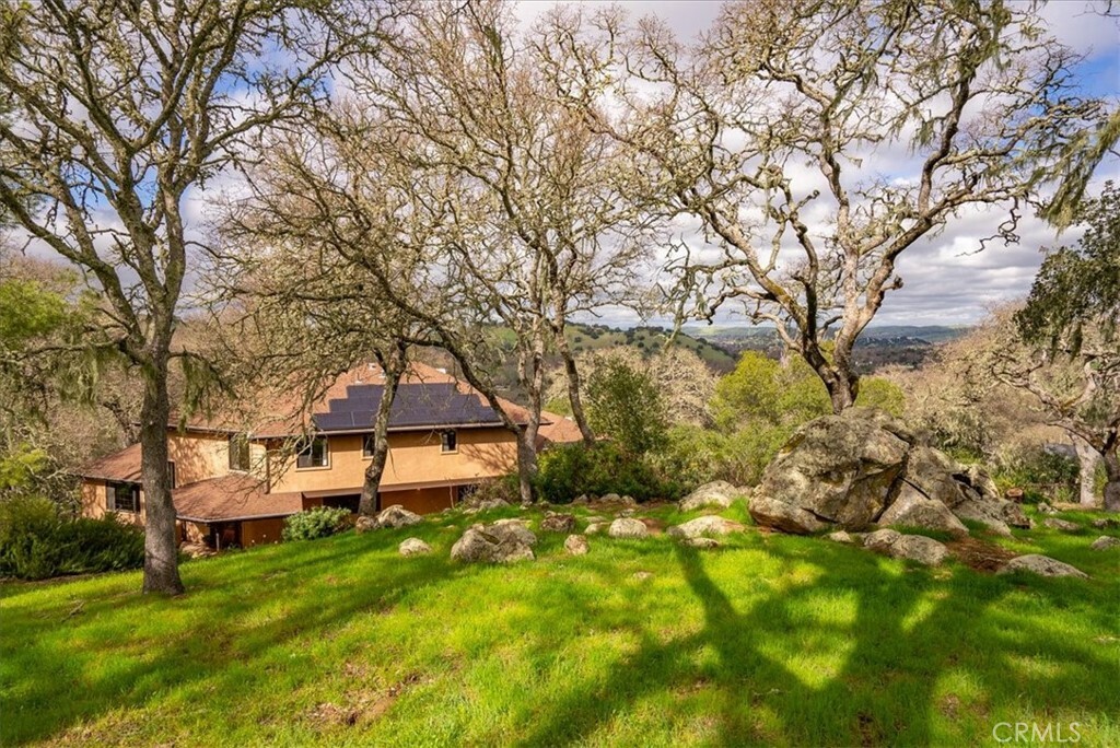 Property Photo:  8290 San Dimas Road  CA 93422 