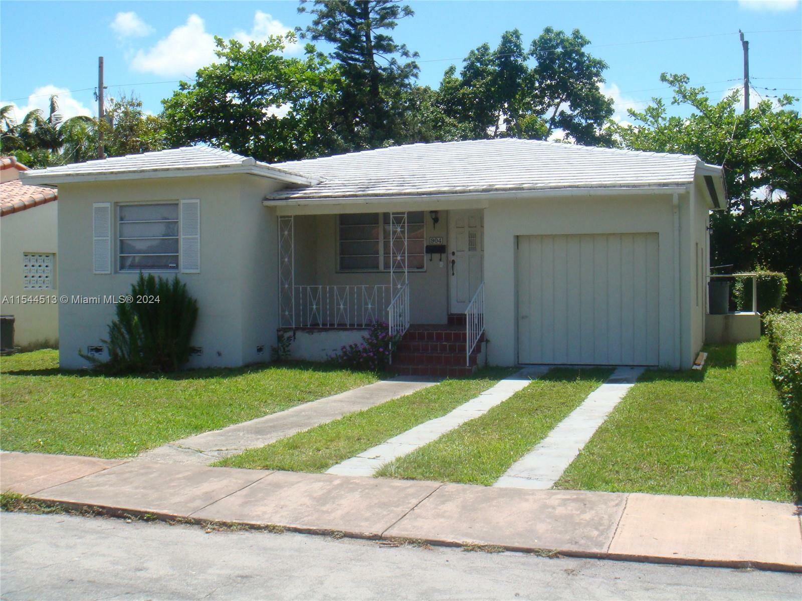 Property Photo:  904 Wallace St  FL 33134 