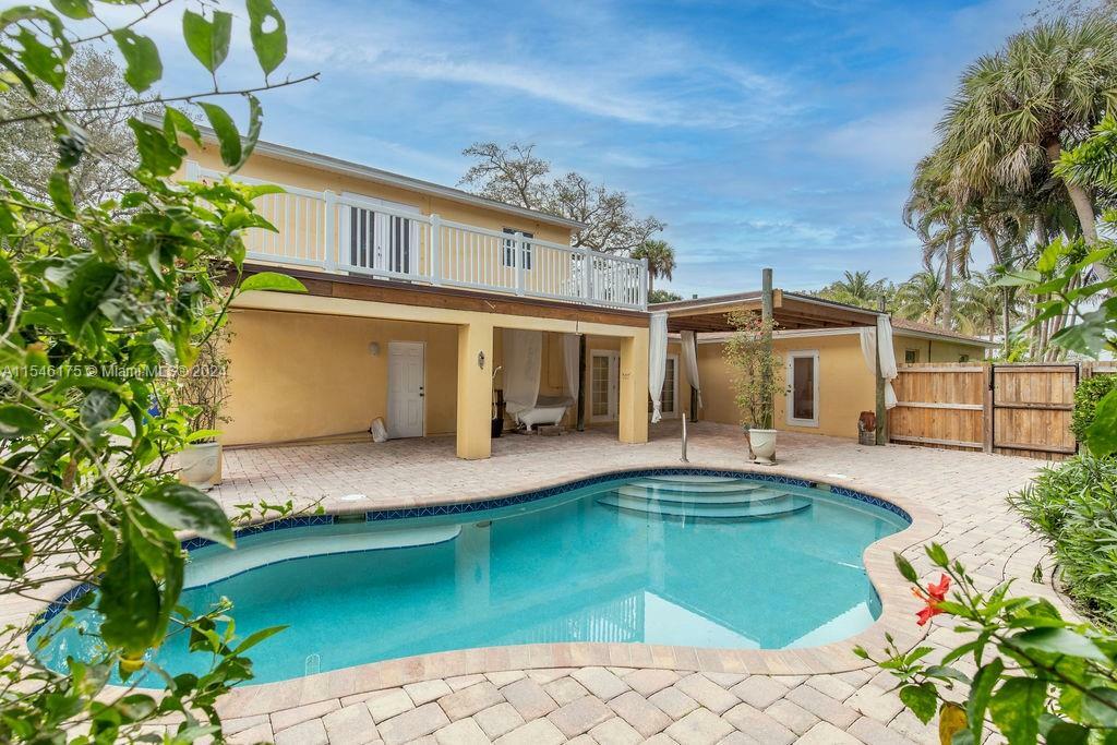 Property Photo:  716 Bougainvillea Ln  FL 32963 