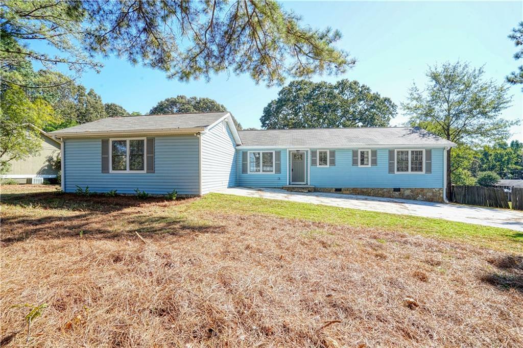 Property Photo: 1083 Honey Creek Road SE GA 30013