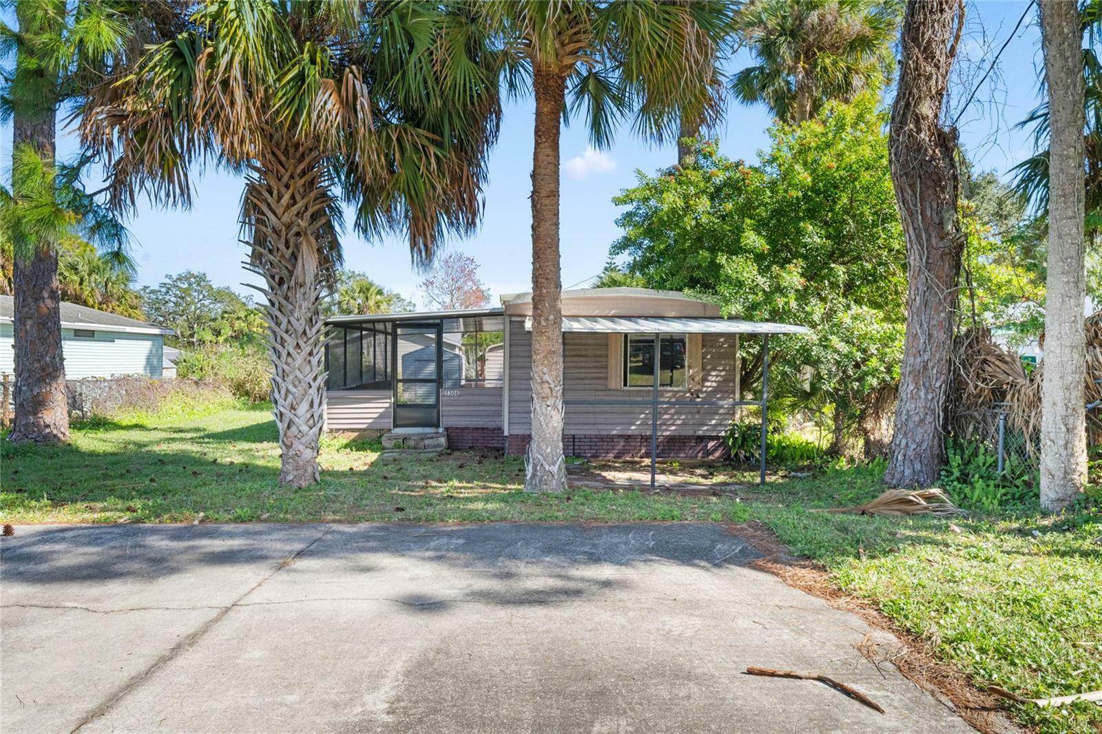 Property Photo:  5306 Landis Avenue  FL 32127 