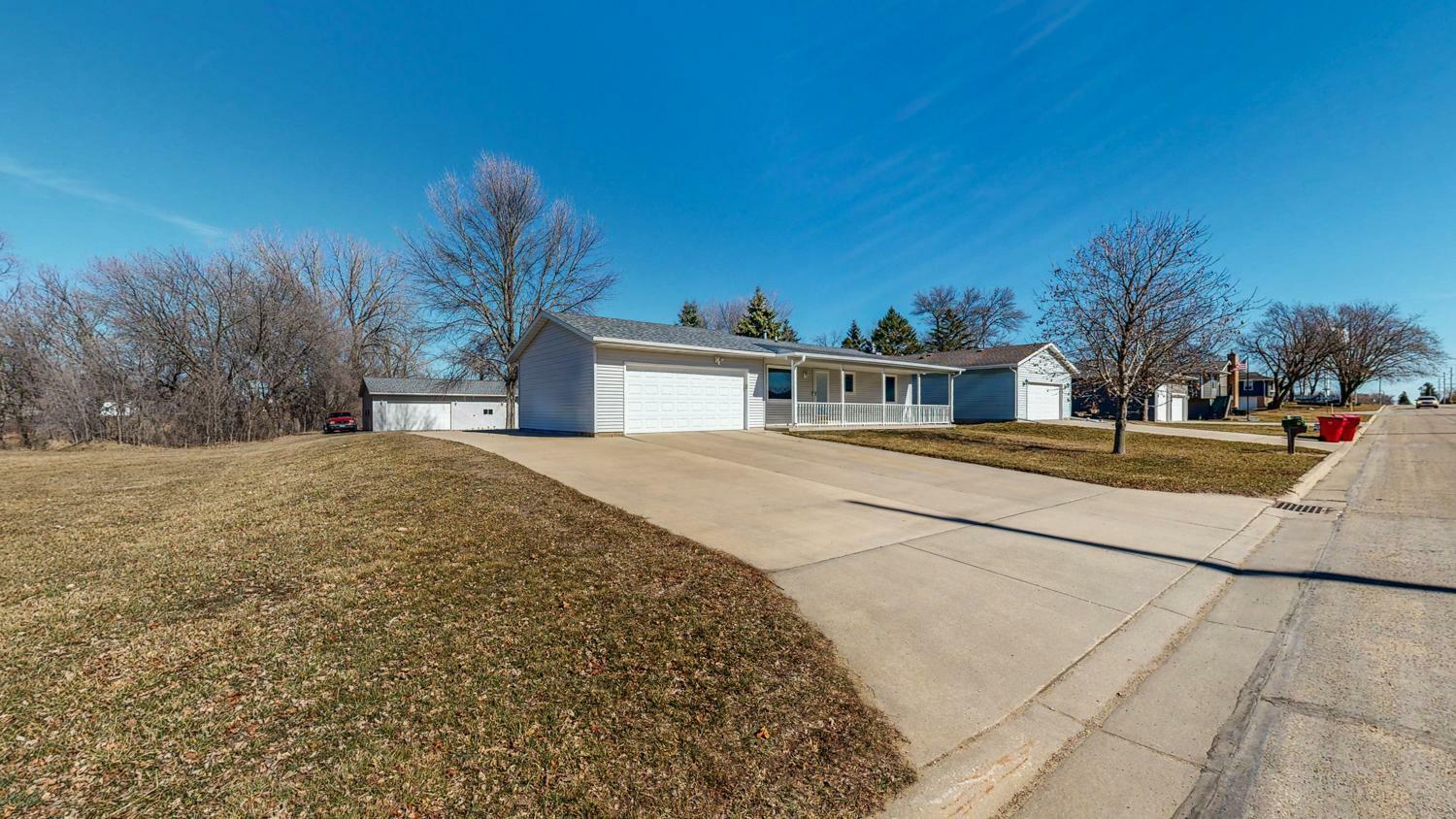 Property Photo:  315 6th Street SE  MN 55976 