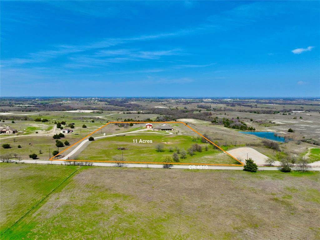 Property Photo:  899 County Road 4010  TX 76234 