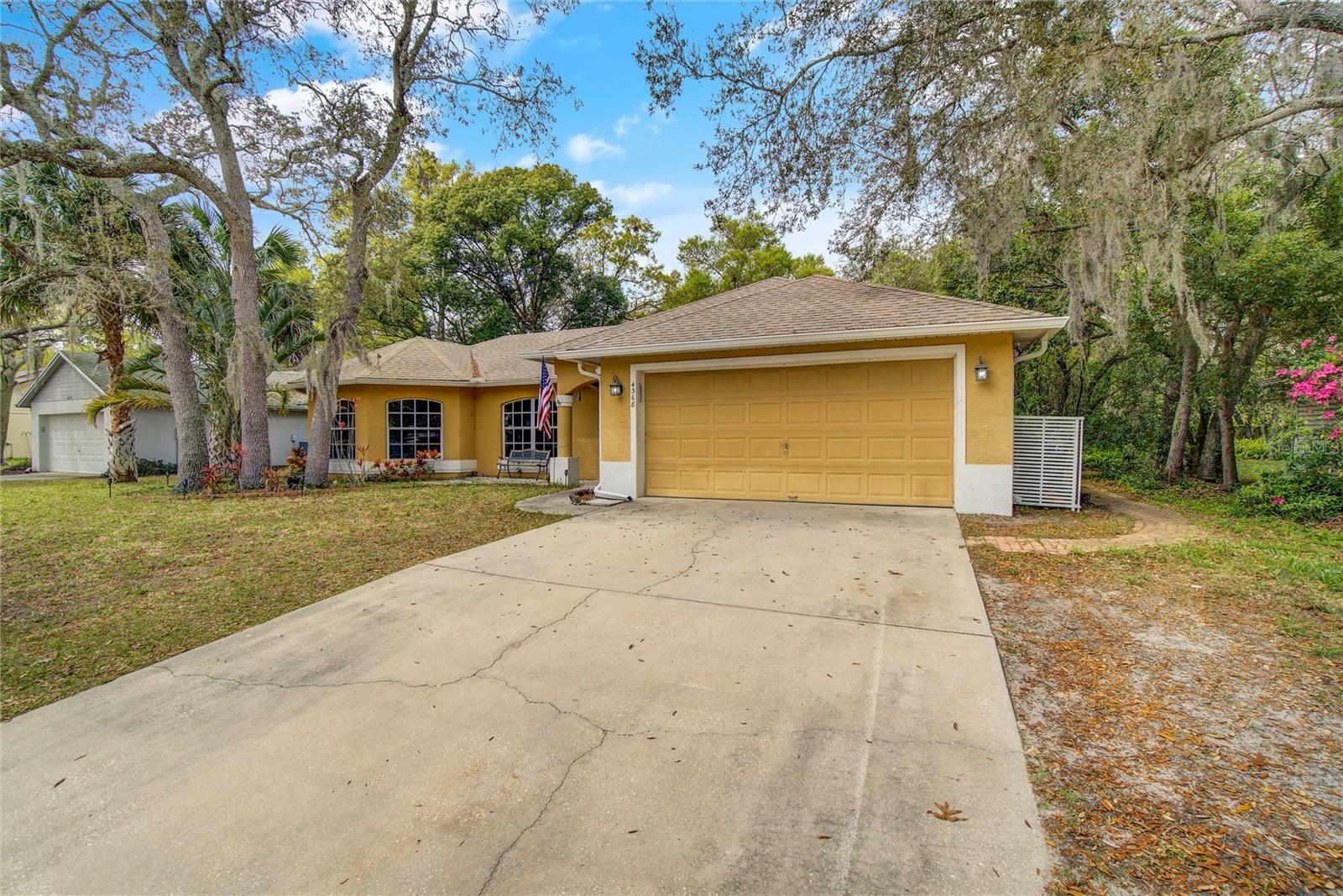 Property Photo:  4368 Vestawood Court  FL 32773 