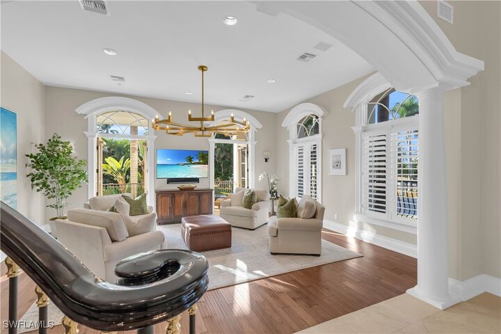 Property Photo:  40 5th Avenue S  FL 34102 