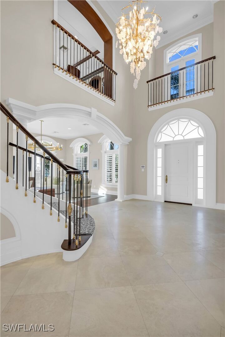 Property Photo:  40 5th Avenue S  FL 34102 