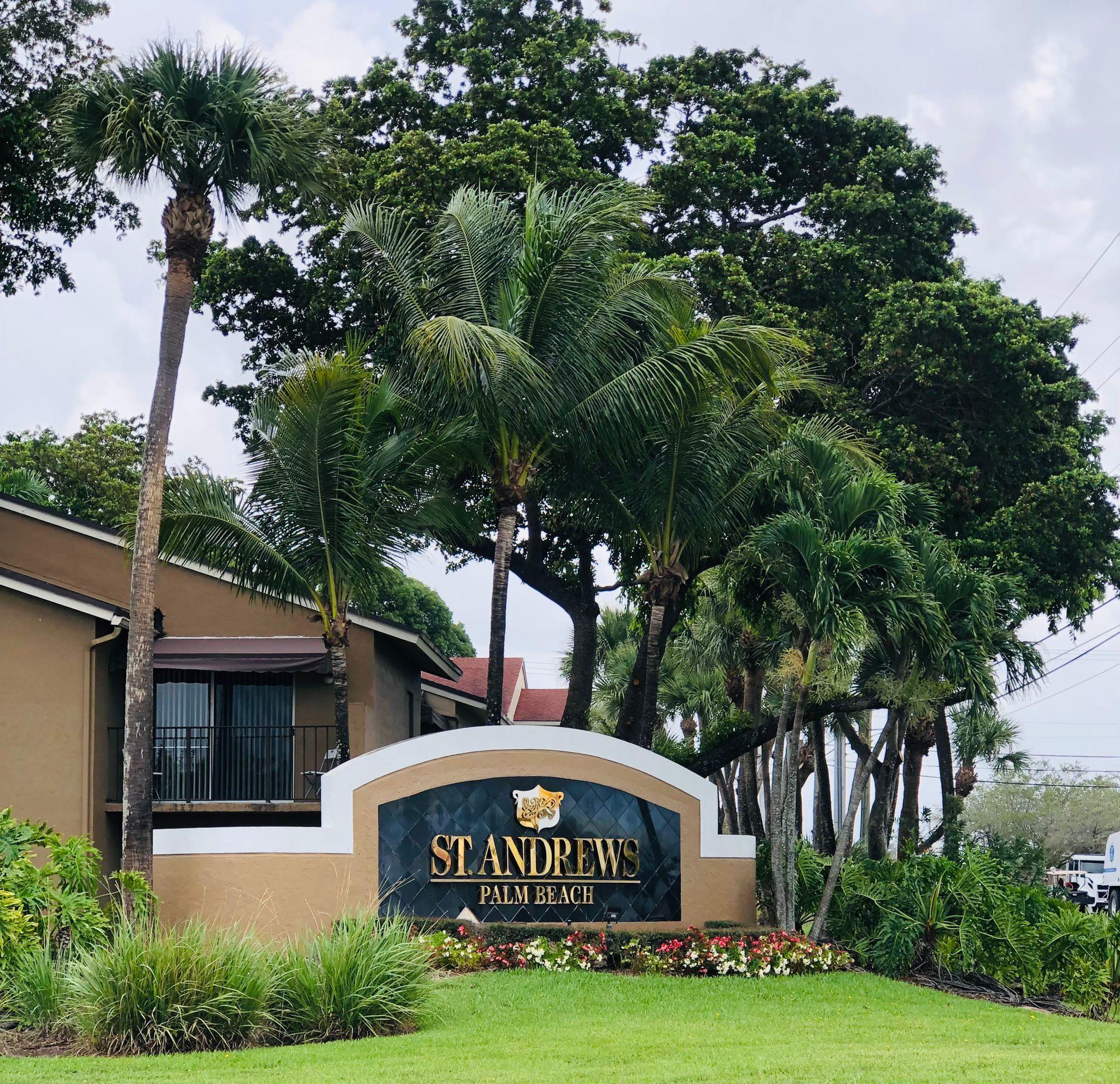 Property Photo: 1068 N Benoist Farms Road 212 FL 33411