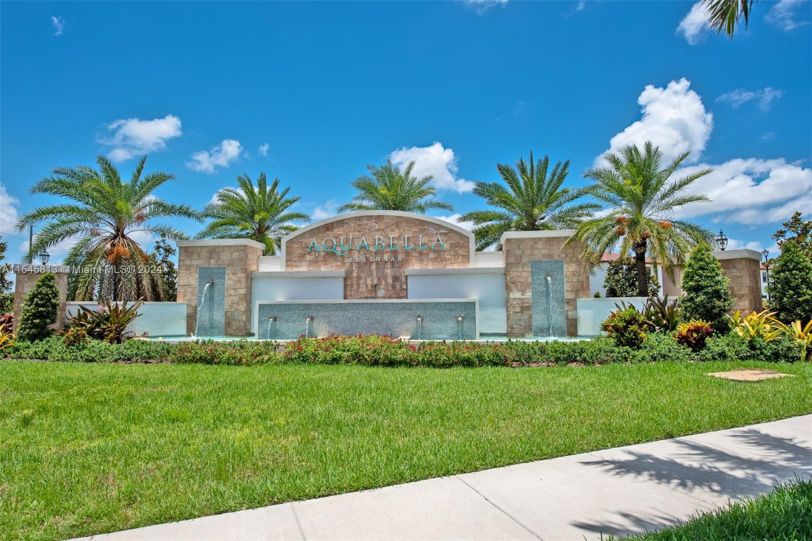 11034 W 33rd Ln  Hialeah Gardens FL 33018 photo