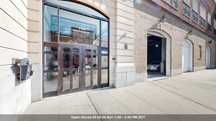 Property Photo: 769 Montgomery St 203 NJ 07306