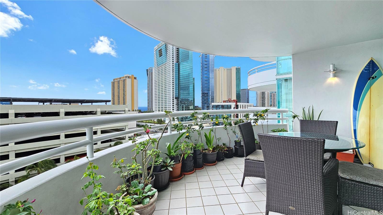 Property Photo:  1341 Kapiolani Boulevard 12D  HI 96814 