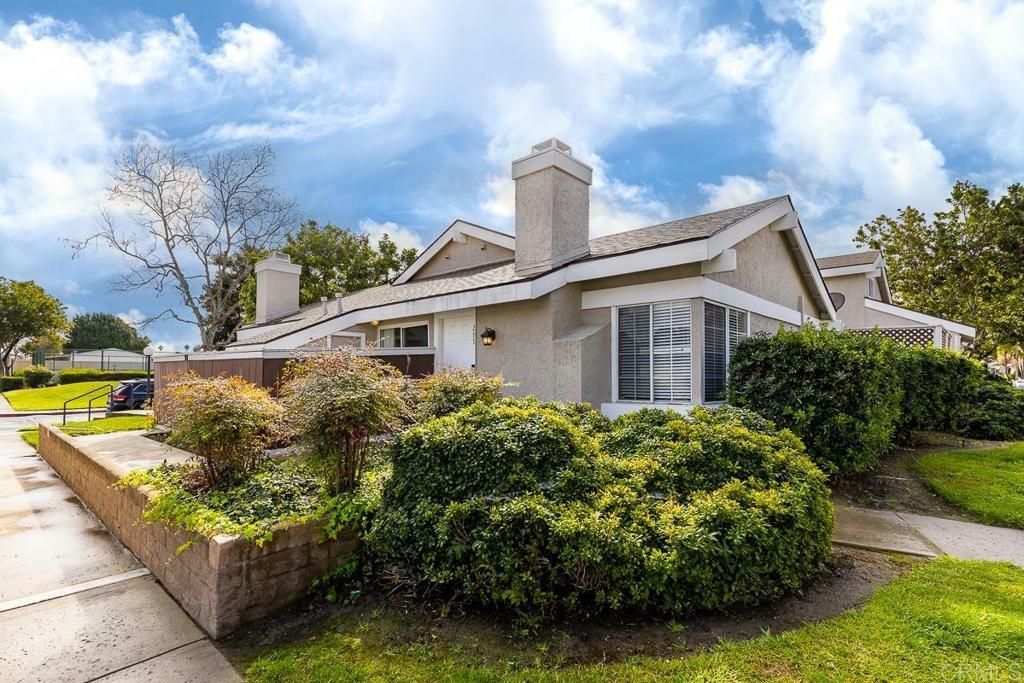 Property Photo:  295 Riverview Way  CA 92057 