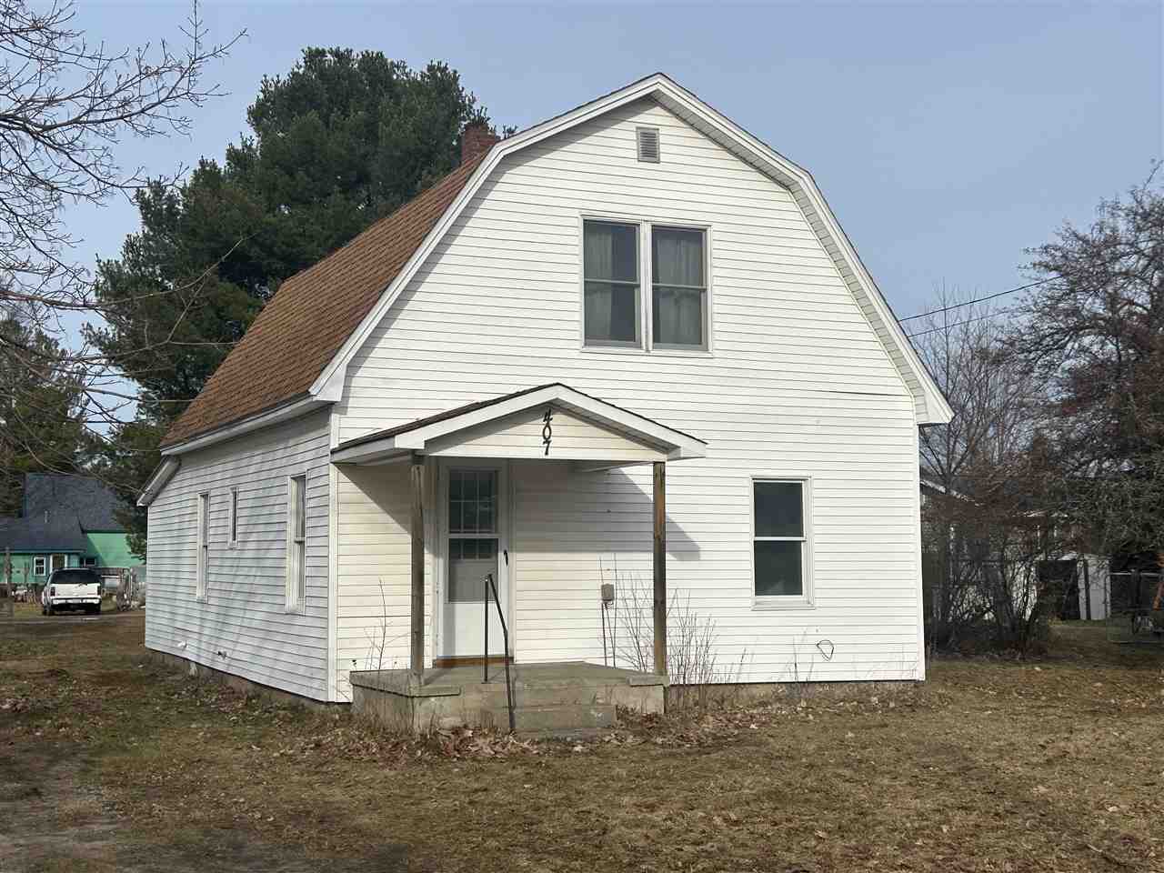 Property Photo: 407 Fifth MI 49727