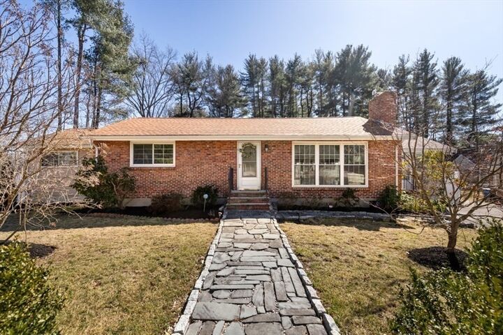Property Photo:  10 Sullivan Rd  MA 01864 