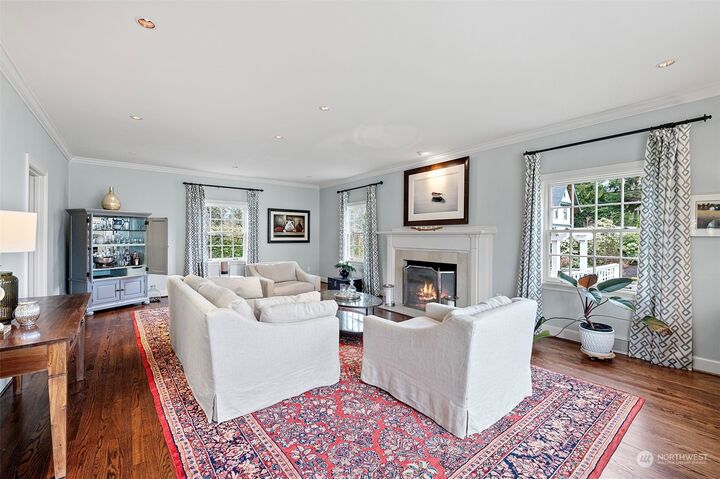 Property Photo:  24 N Summit Road  WA 98406 