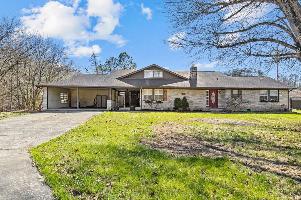 Property Photo:  2511 Chapman Highway  TN 37876 