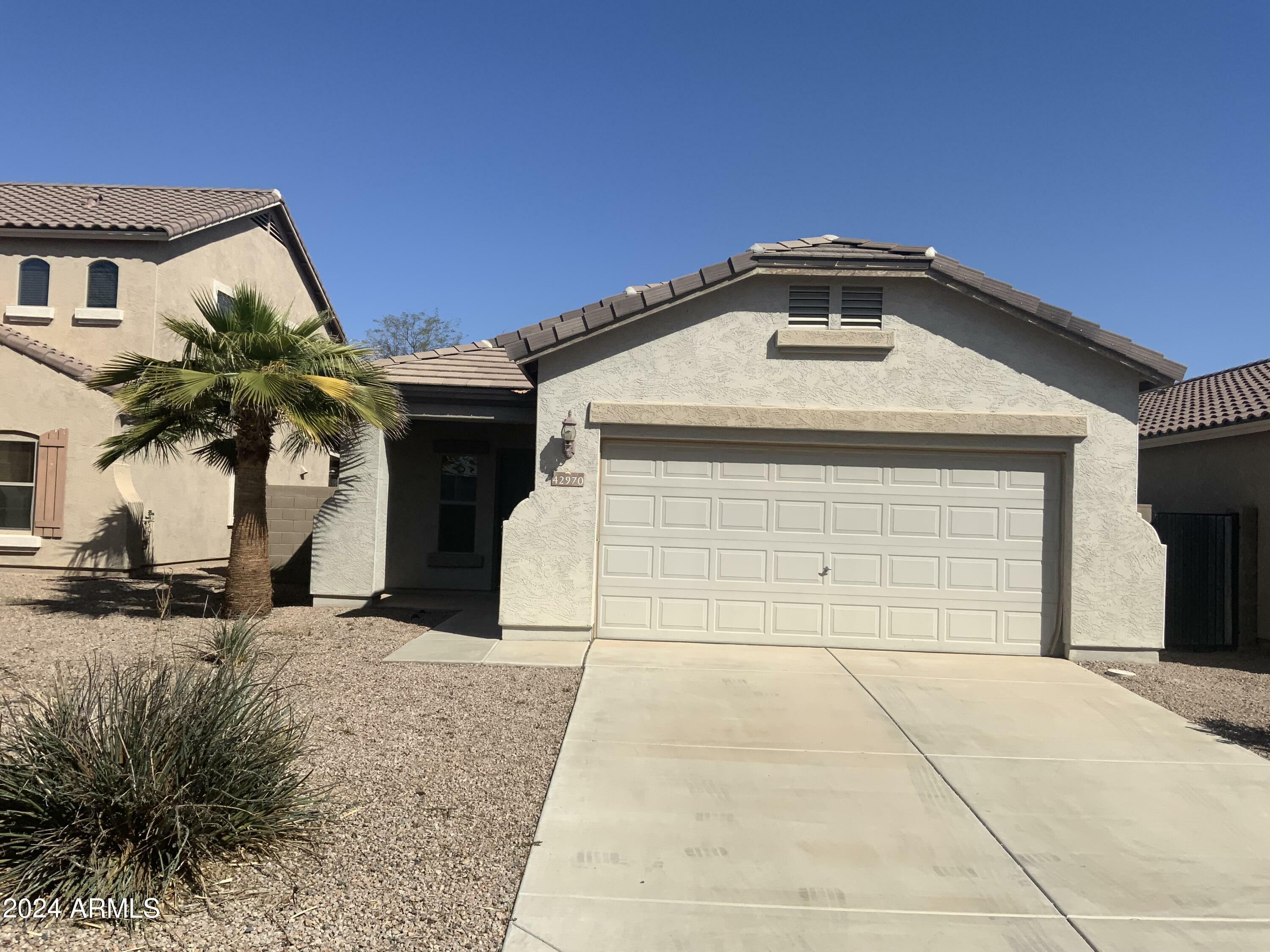 Property Photo:  42970 W Elizabeth Avenue  AZ 85138 