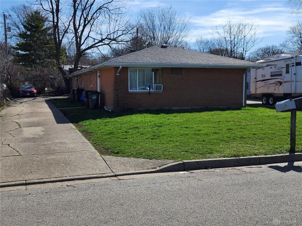 Property Photo: 1614 Montgomery Avenue OH 45324