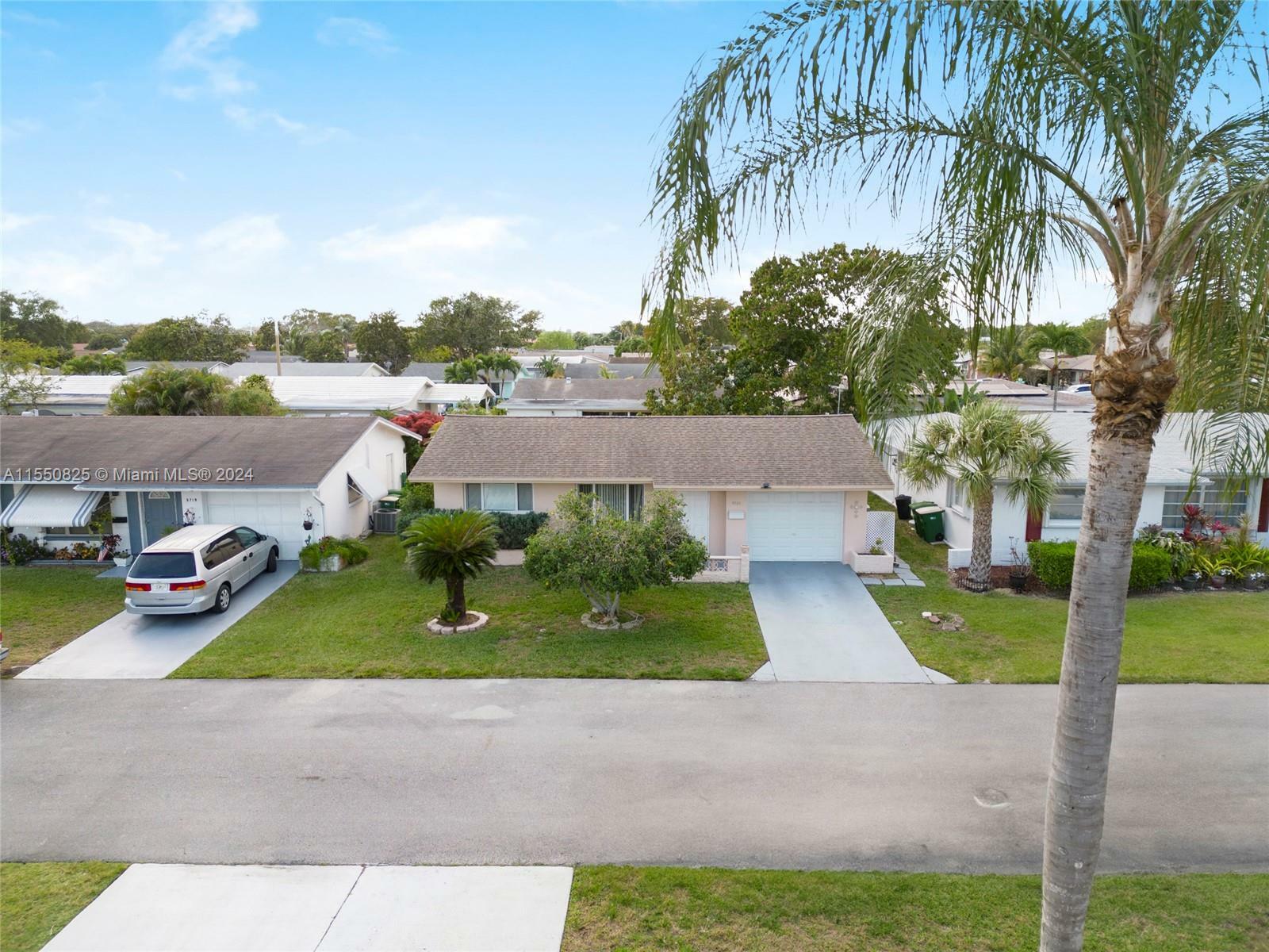 Property Photo:  5721 NW 65th Ter  FL 33321 