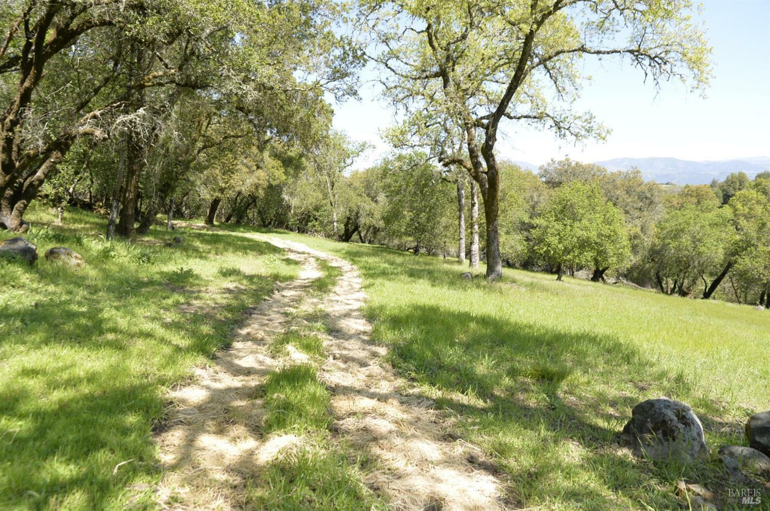 Property Photo: 279 283 Clear Ridge Drive CA 95448