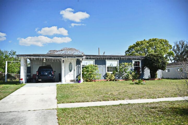 Property Photo:  4205 Kopsia Drive  FL 32822 