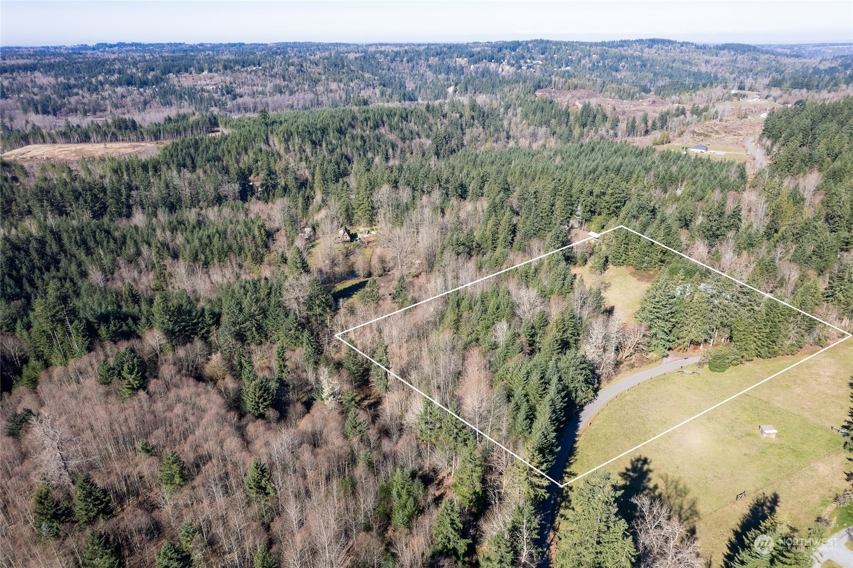 Property Photo:  24710 Fisk Road E  WA 98360 