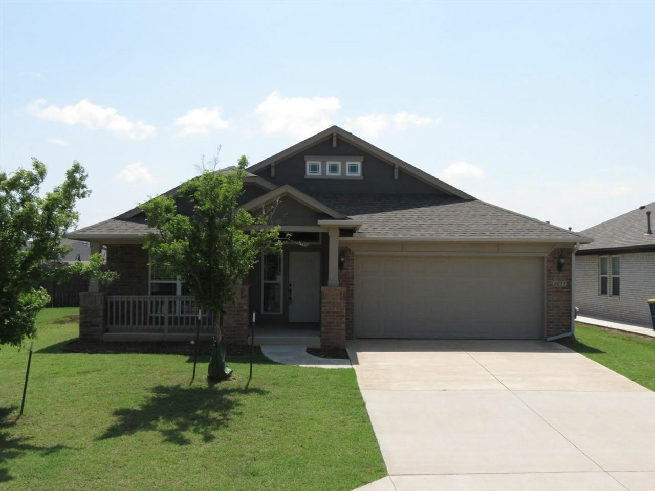 Property Photo: 6033 Platinum Drive OK 74075